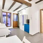 Charming Studio Historical Center Of Strasbourg