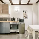 Charming Studio Historical Center Of Strasbourg